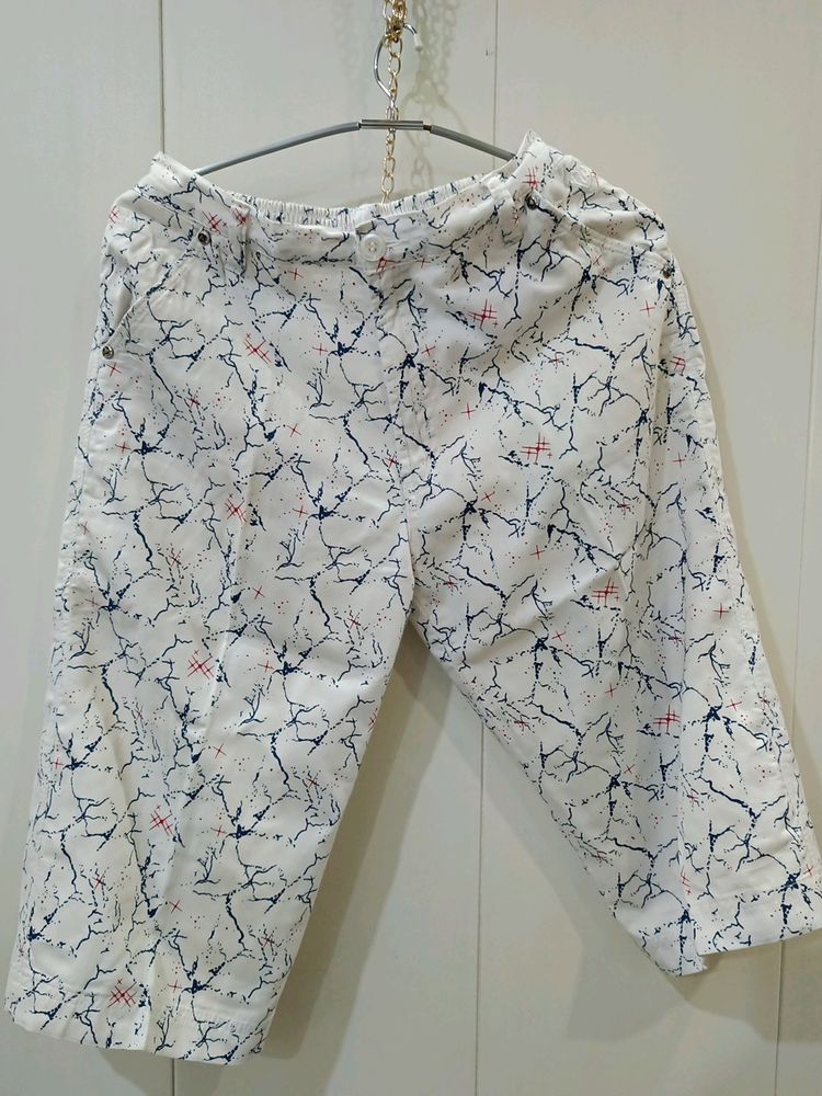 White Patterned Capri For Boys