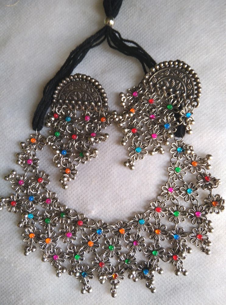 Necklace with earing