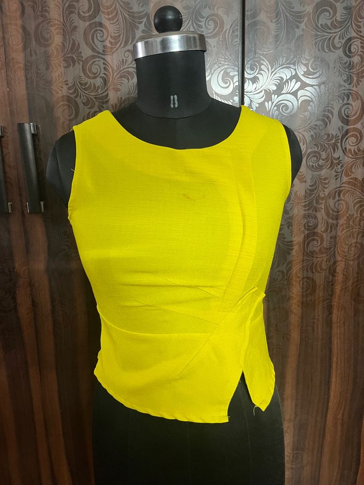 SALE yellow Top