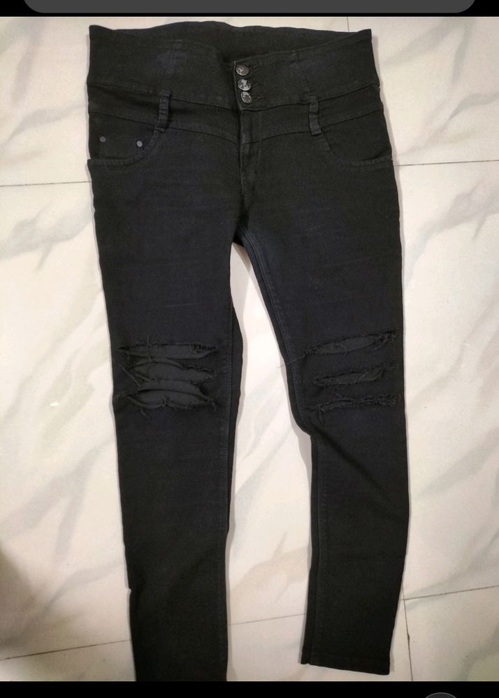 BLACK FUNCKY JEANS