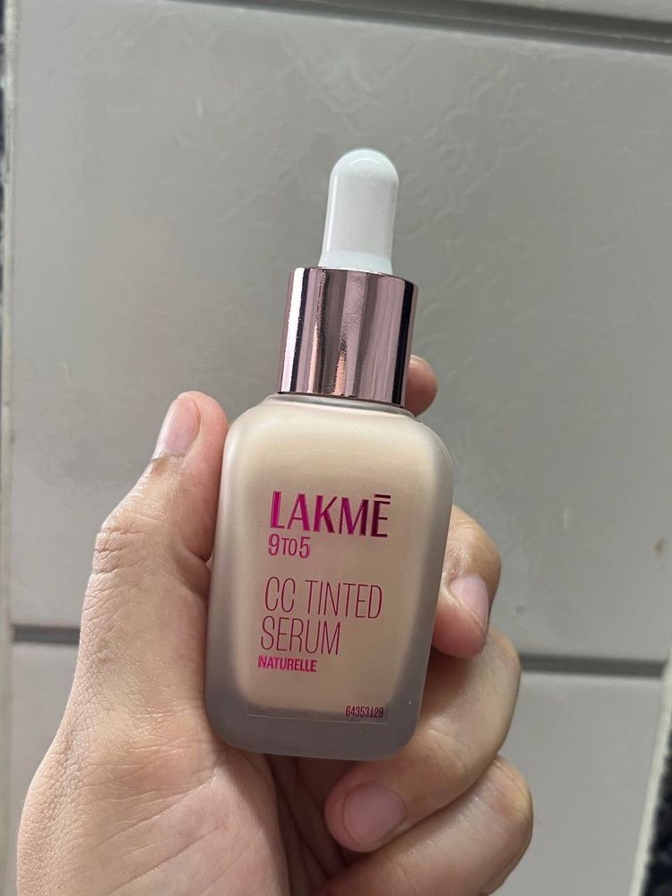 LAKME Cc Tinted Serum With 2% Hyaluronic Acid||She