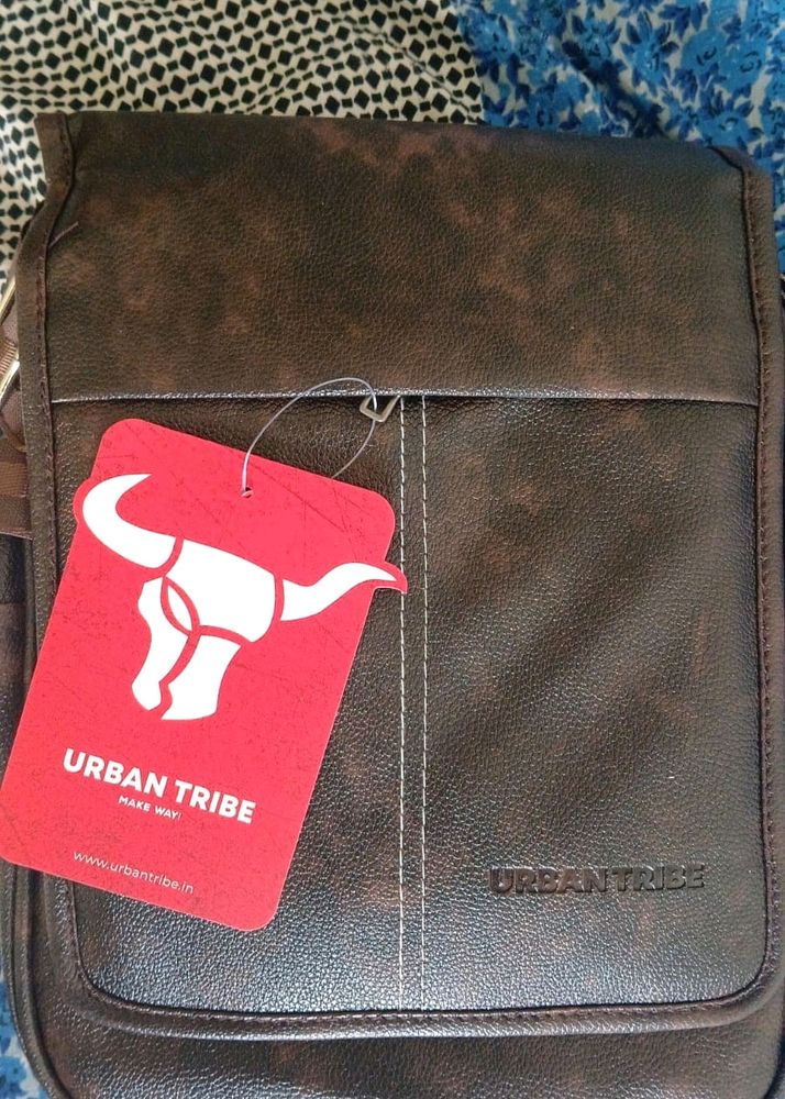 Urban Tribe Brand New Side Bag !