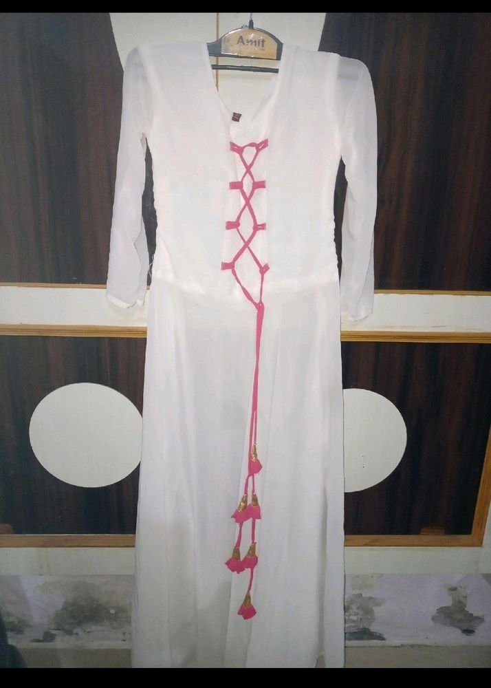 Nyra Cut Kurti