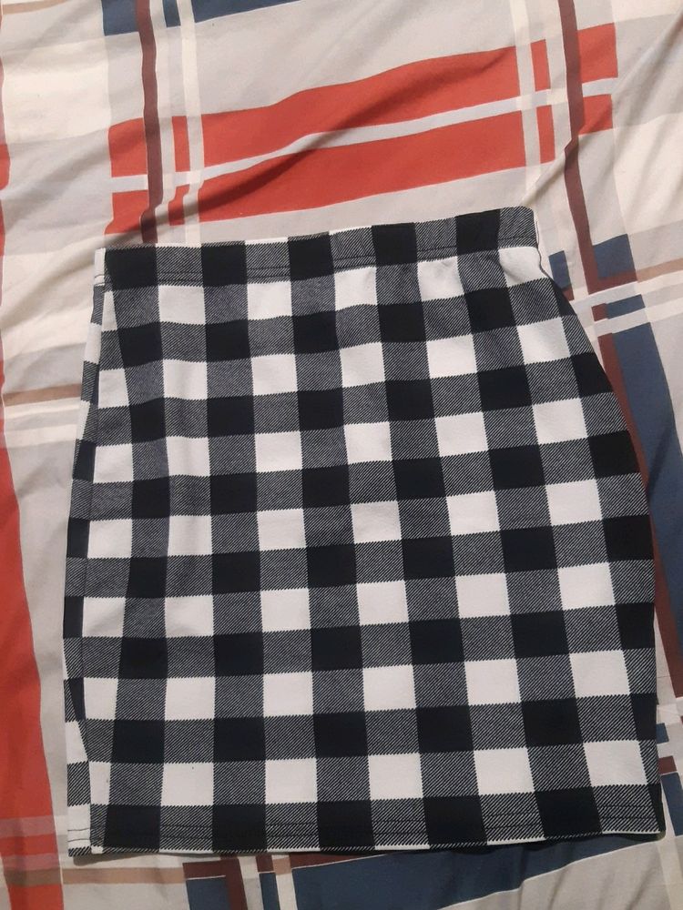 Black and White Checkered Skirt