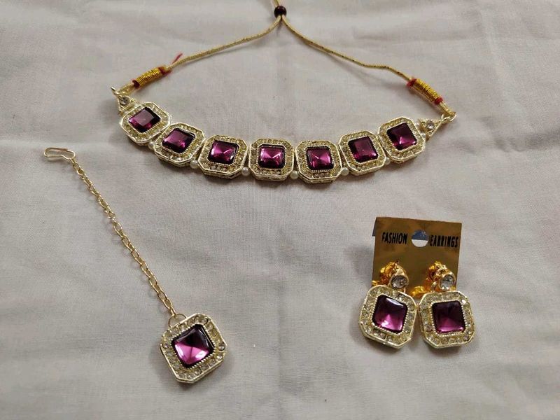 Ad Jewellery Set