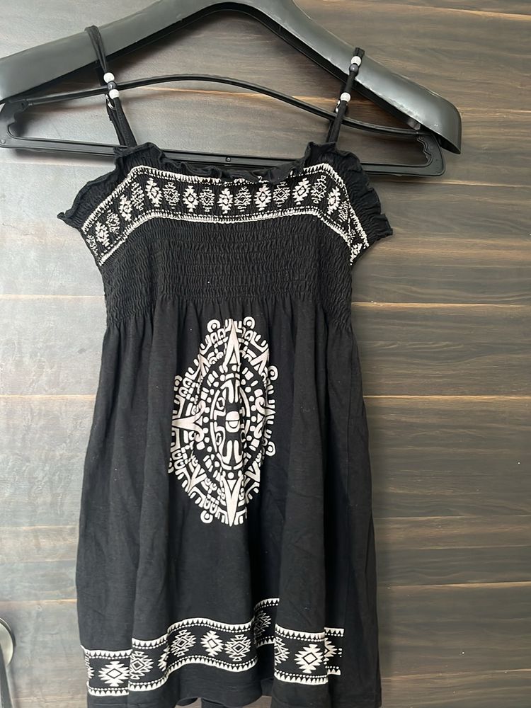 Black Mandala Top For Women - XS/S