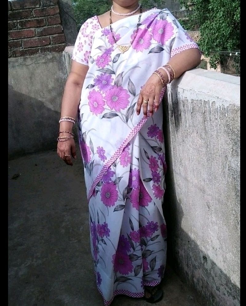 Floral Print White Saree