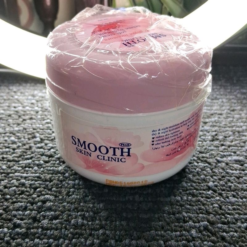 Day & Night Moisture Cream