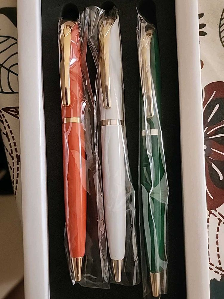 Gift Pack Of 3 Pens