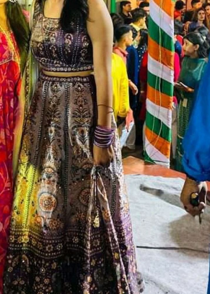 Mordern Lehenga