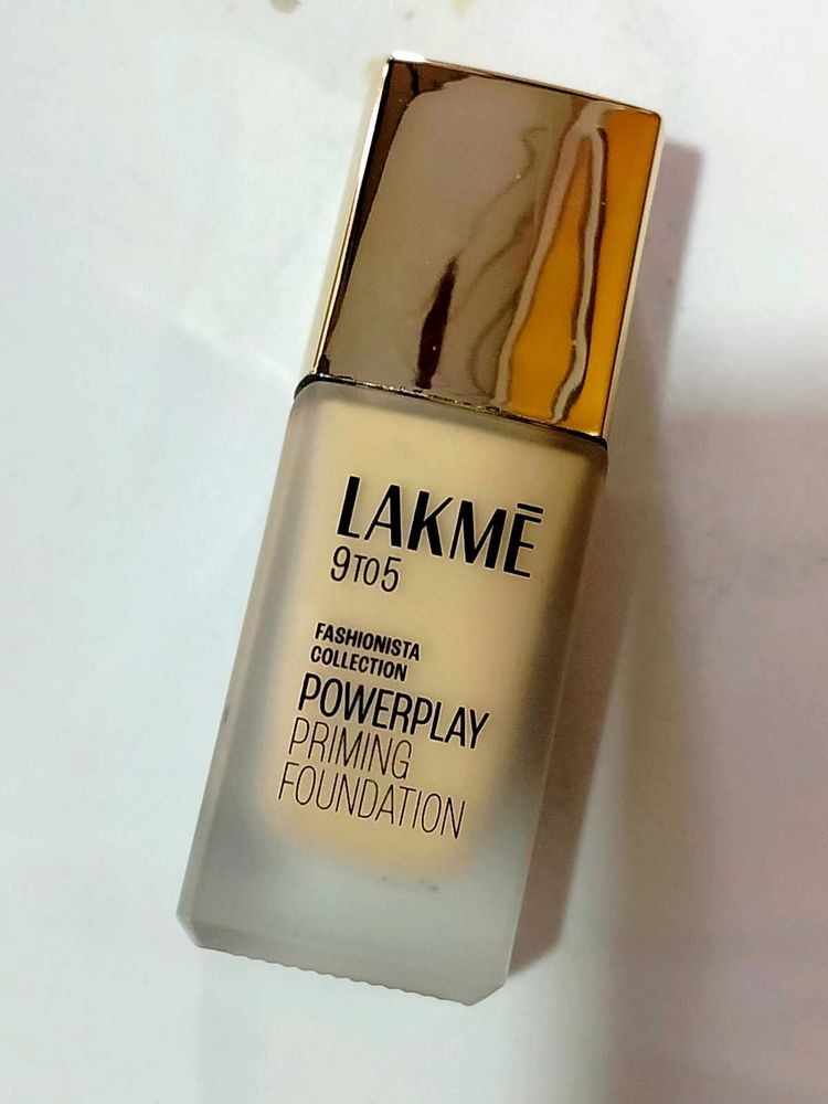 Lakme 9 To 5 Powerplay Priming Foundation Spf-20