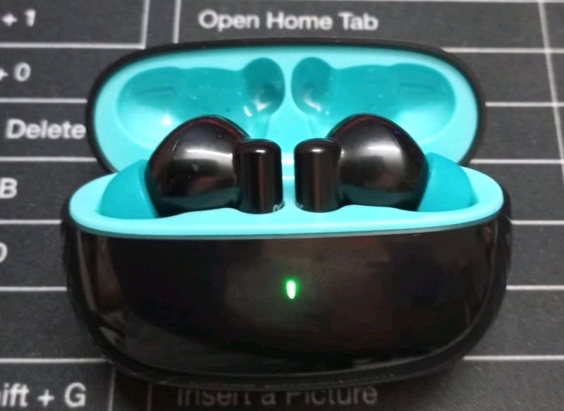 Triggr Ultrabuds Earphone