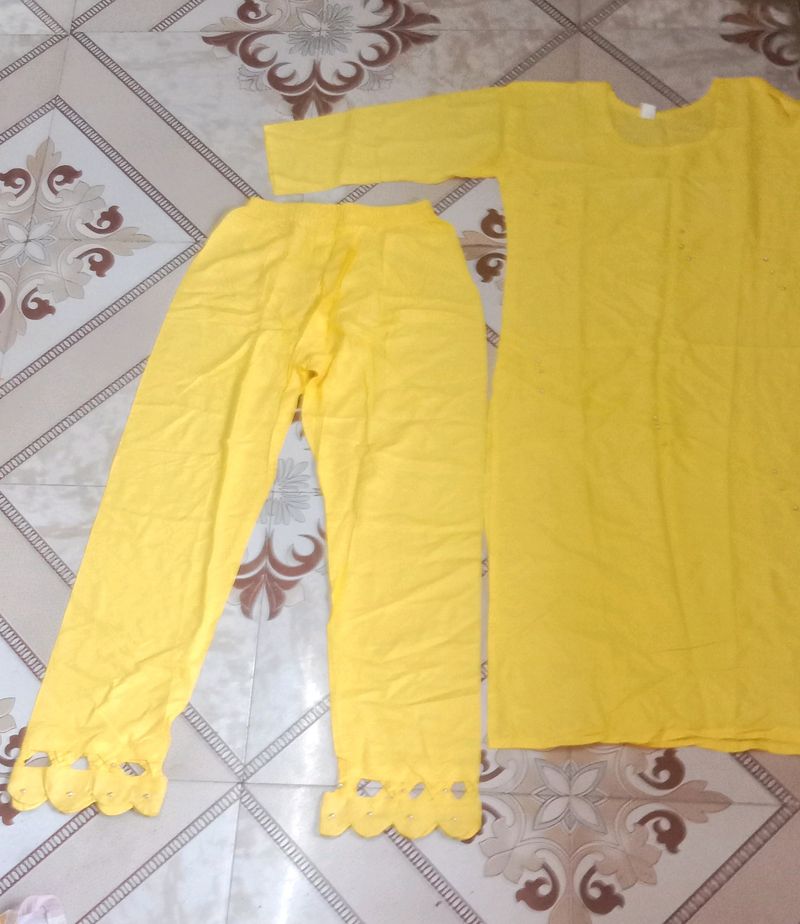 😍New Yellow Color Fancy Kurti With Pant