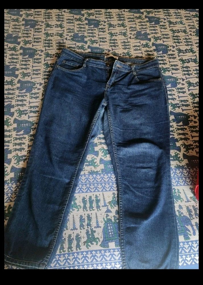 Max Jeans