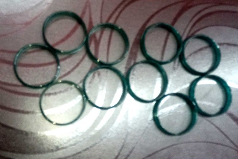 Green Broad Glass Bangles (Set Of 10)