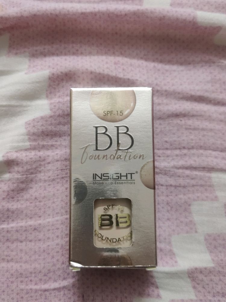 Insight Foundation 02 Medium Beige