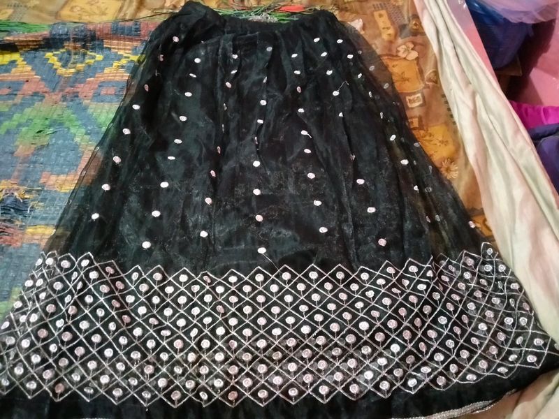 Black Lehenga Or Blause With Dupatta