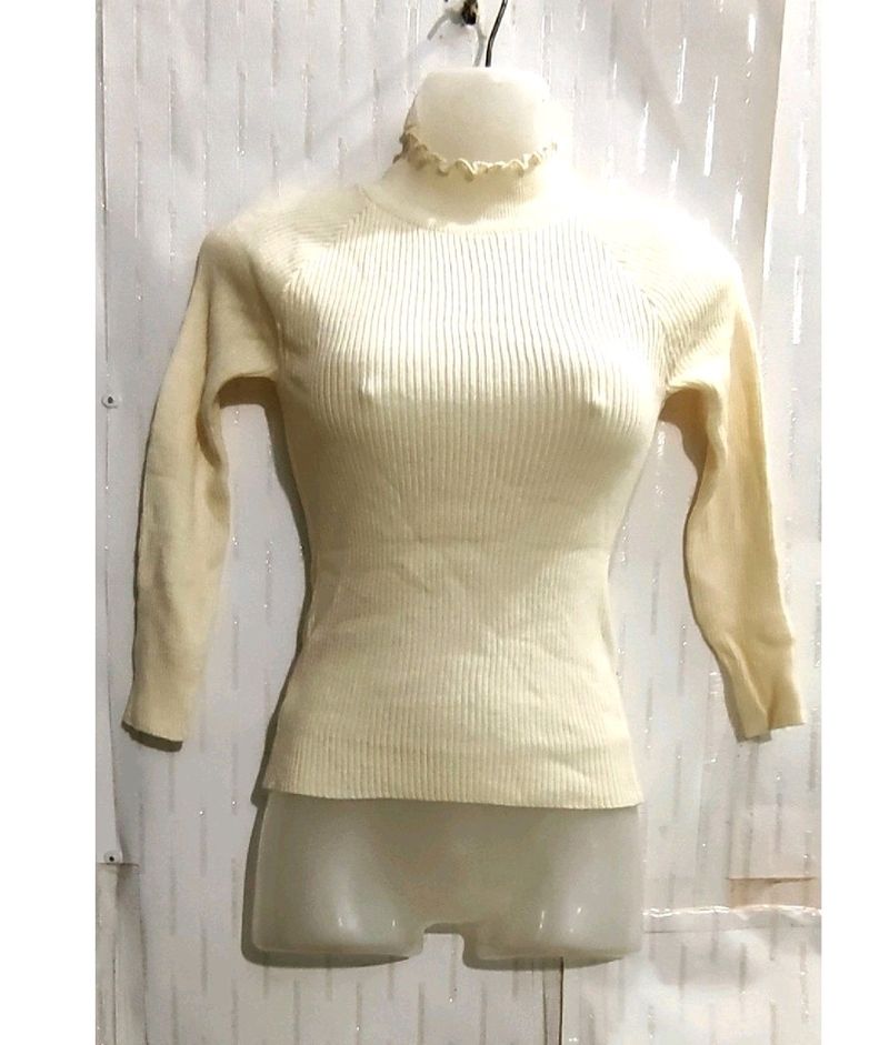 Soft Fitted Sweater for Women's