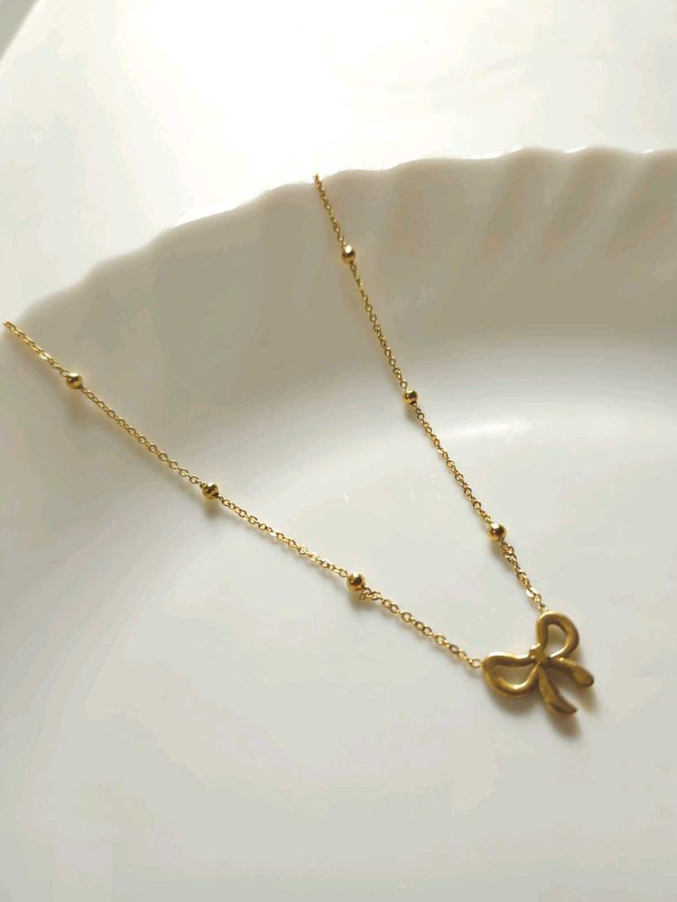 Korean Anti-tarnish Pretty Bow Neckchain