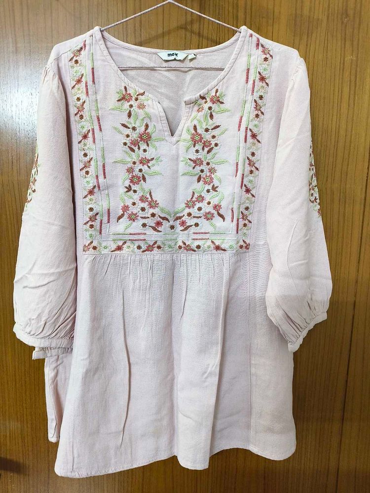 MAX Tunic With Colorful Embroidery