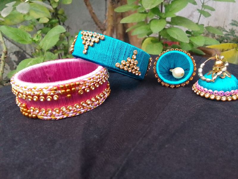 PAIR Of Bangles With Earrings