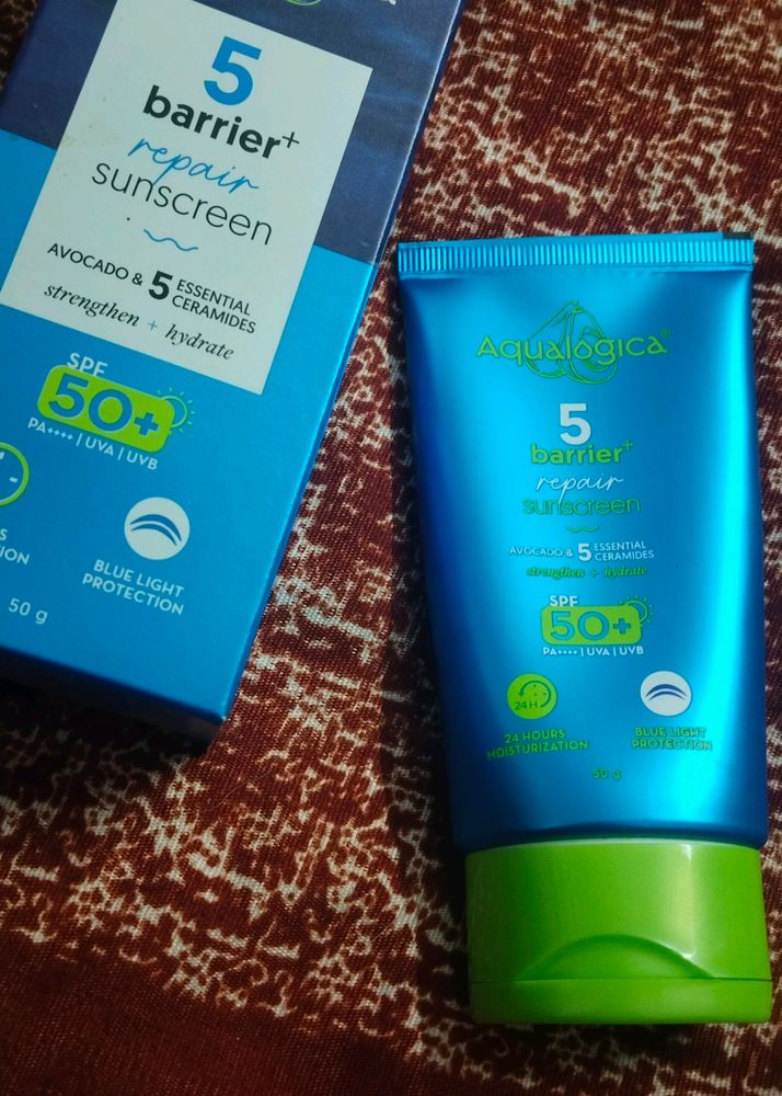 Aqualogica 5 Barrier+ Repair Sunscreen