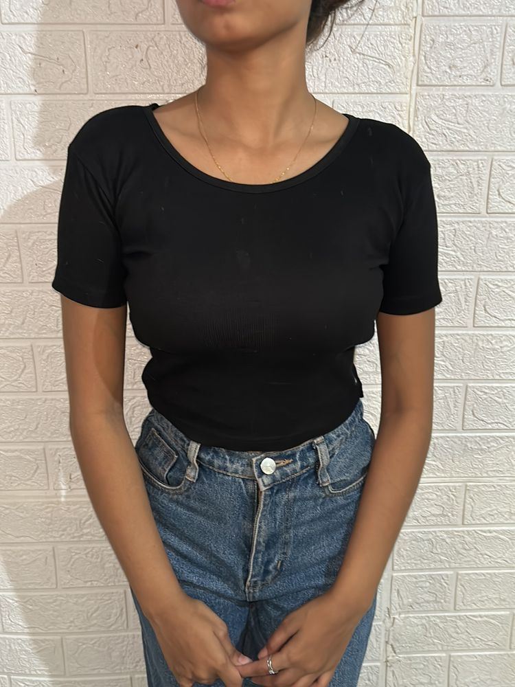 Flash Sale - Fitted Ribbed Black Top