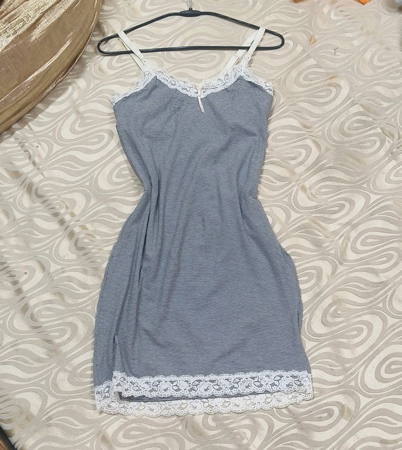 Grey Dress Very Good Looking