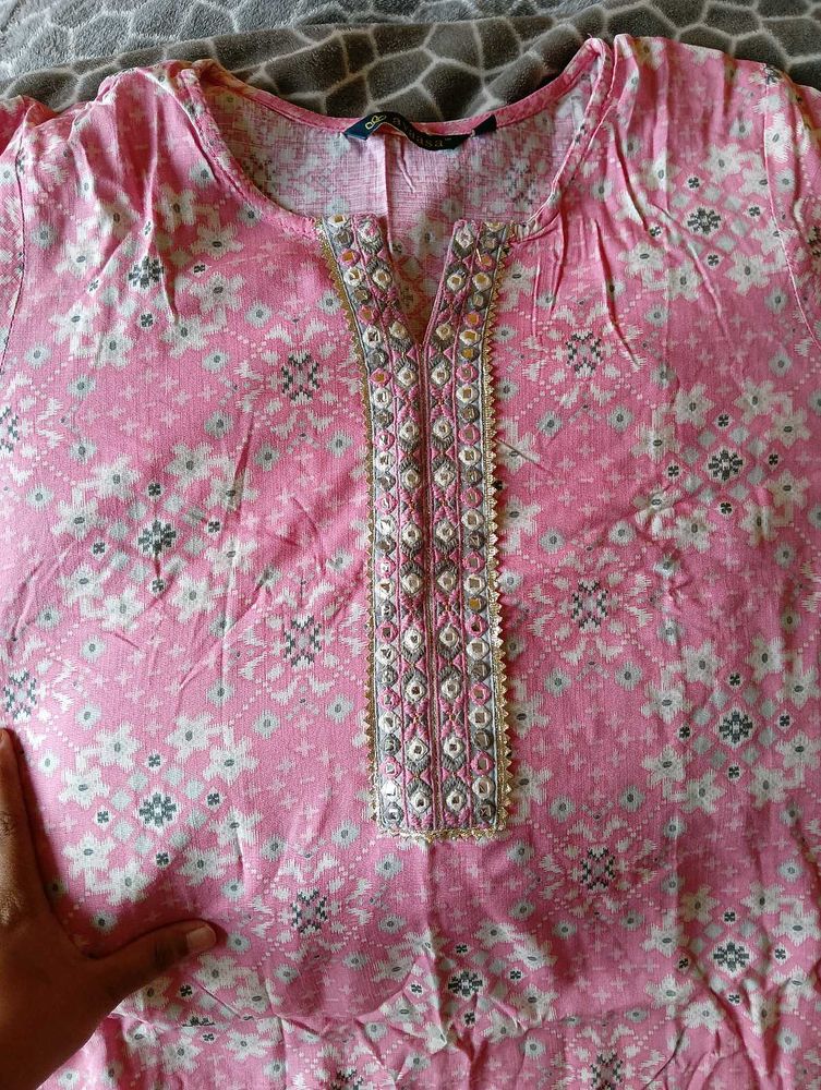 Floral Print Pink Kurta