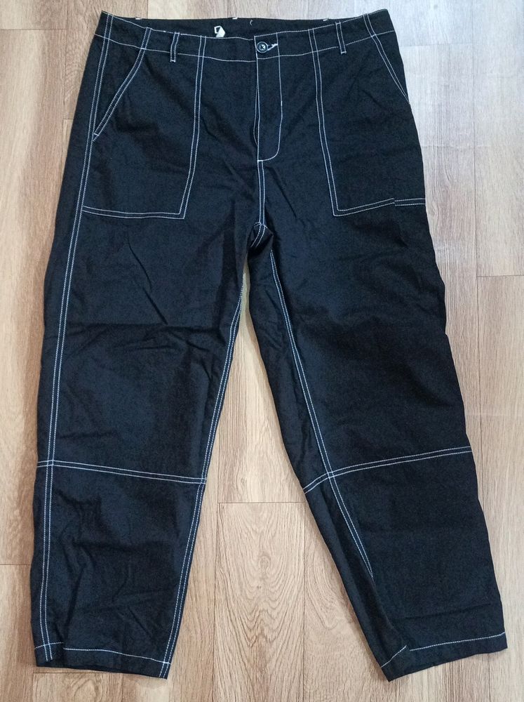 BAGGY BLACK JEANS