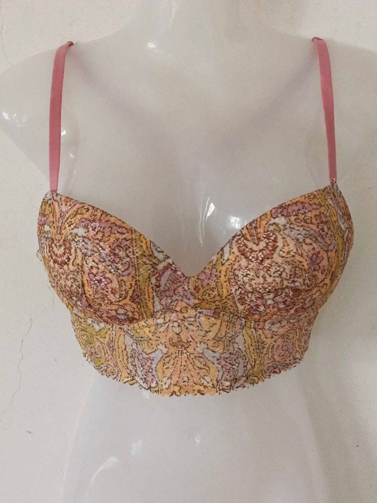 VICTORIA'S SECRET BRALETTE TOP