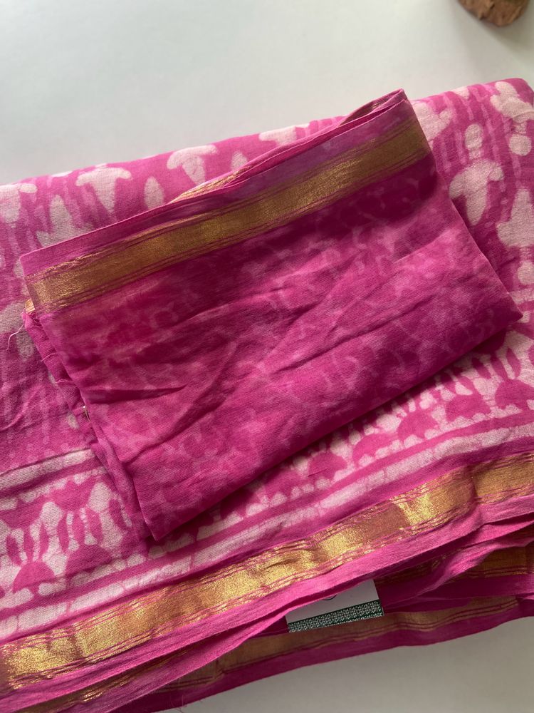 Soft Cotton Saree With Blouse