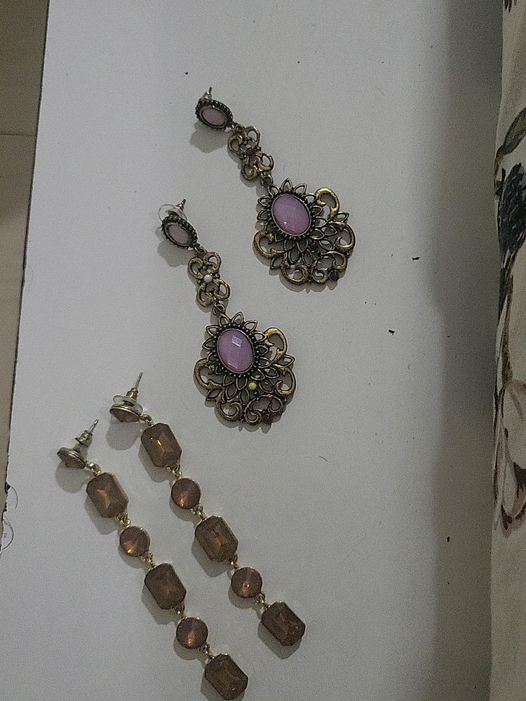 Earings 2 Pair