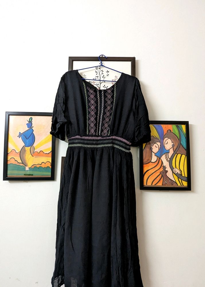 Black Dress Medium Size With Threaded Work