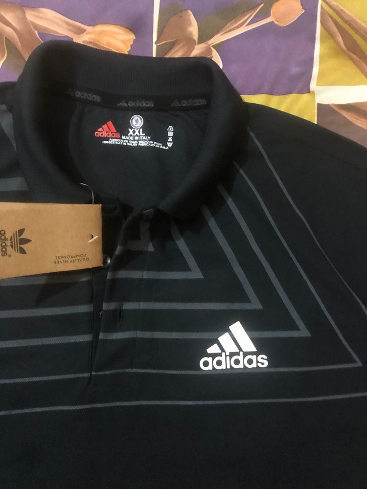 Adidas T-shirt OG