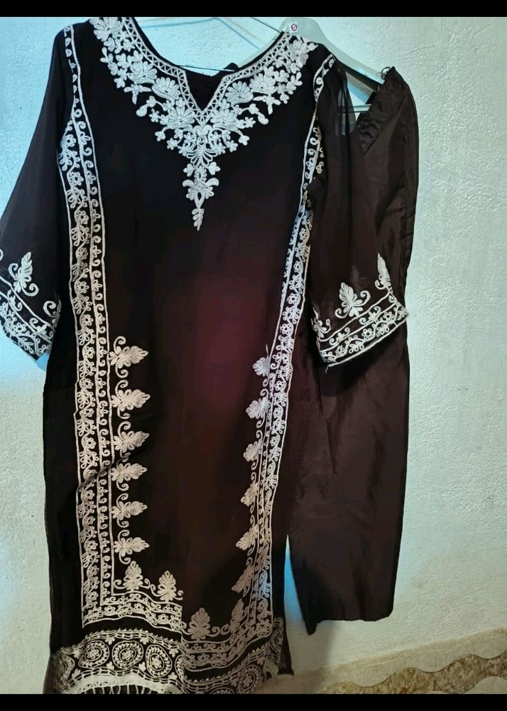 Kurta Set With Dupatta