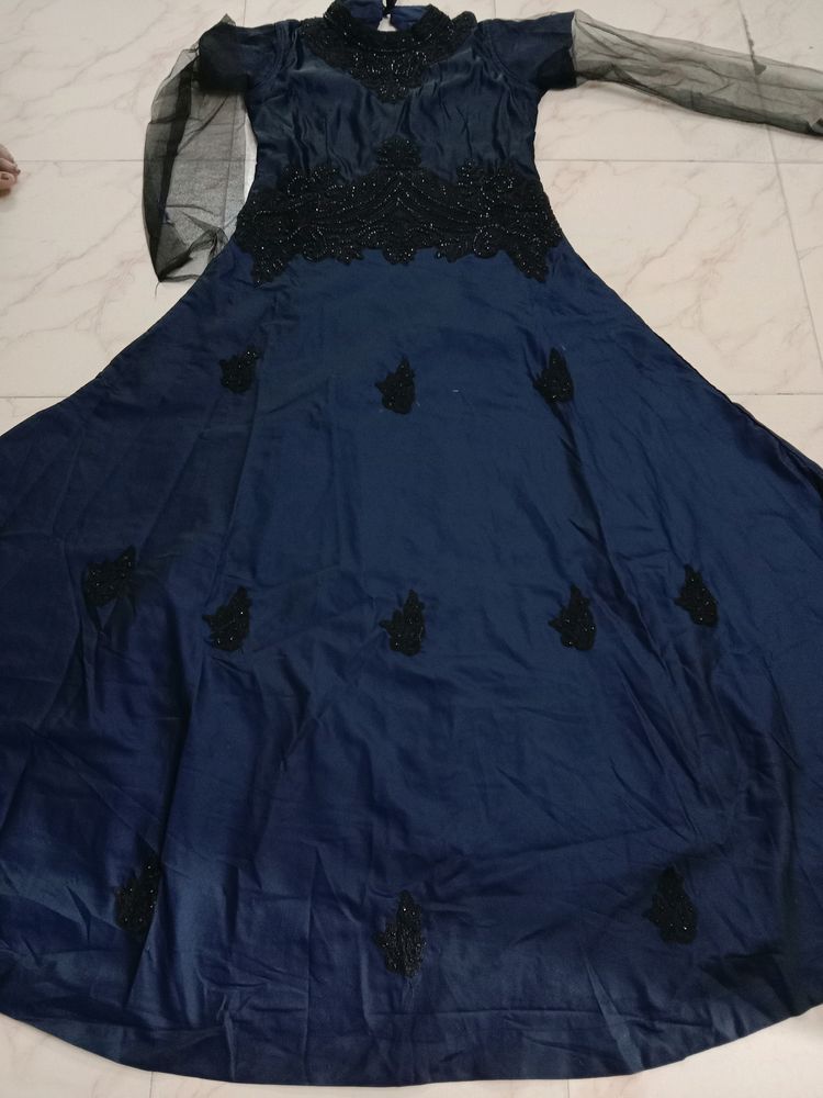 Neavy Blue Gown