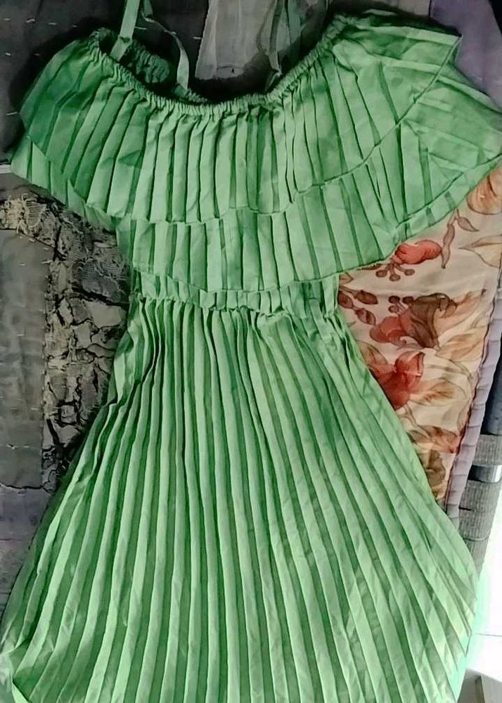 Stylish Partywear Green Gown