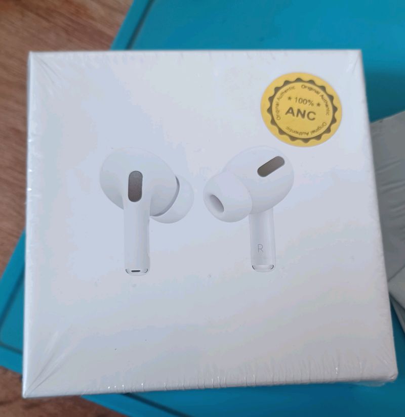 Earbuds Pro