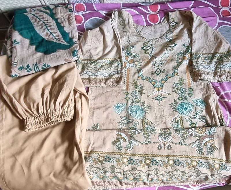 Kurti Set