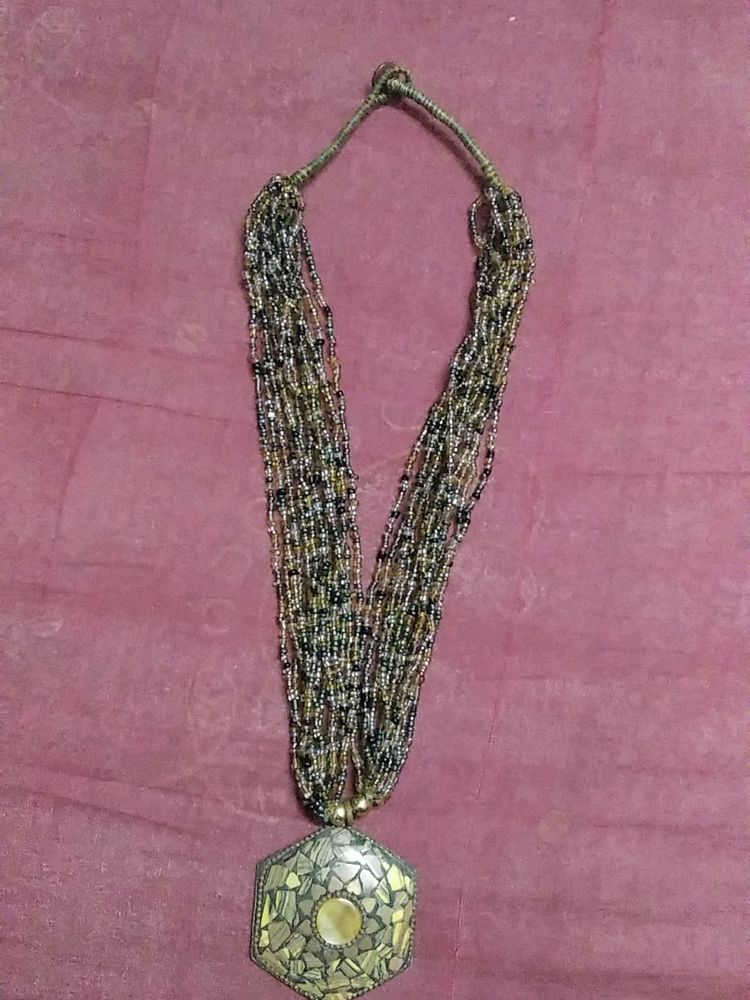 Multi-layered String Beads Necklace