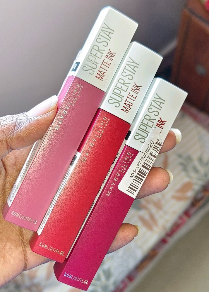 Maybelline Liquid Matte Lipstick+Foundation COMBO