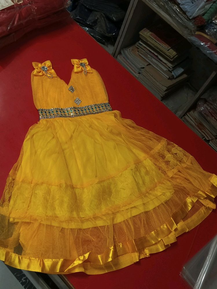 Frock For 4-5yrs, 6-7yrs Kids 👗🤩.