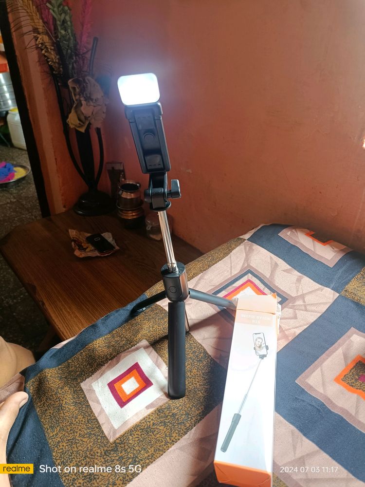 Tripod + Selfie Stick "Brand New"