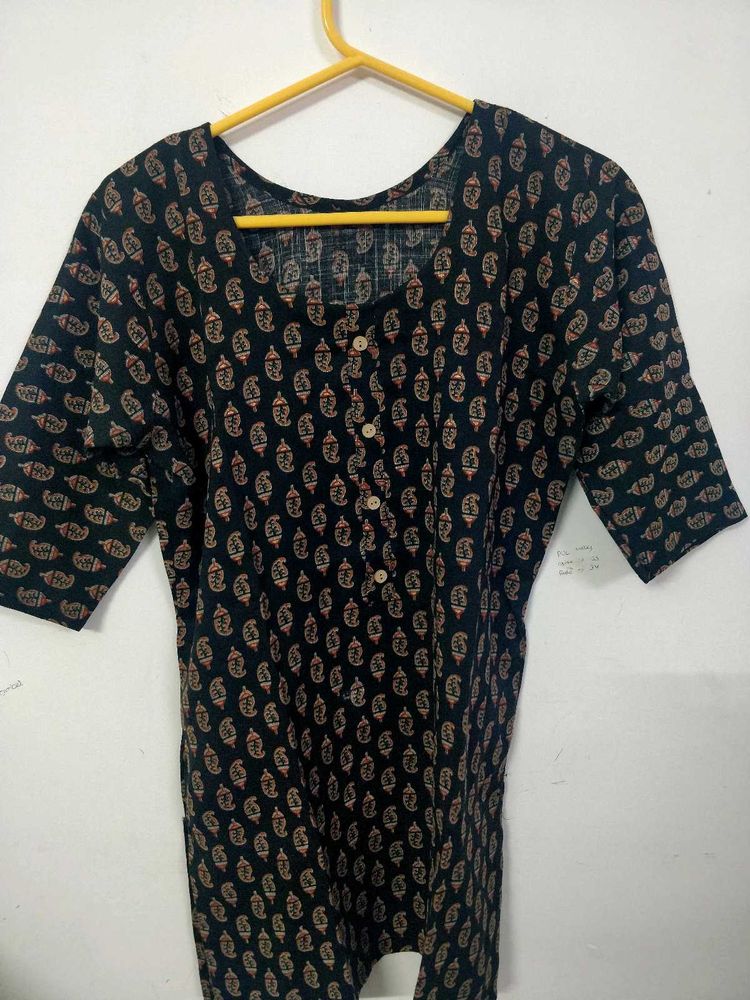 Black Short Kurti