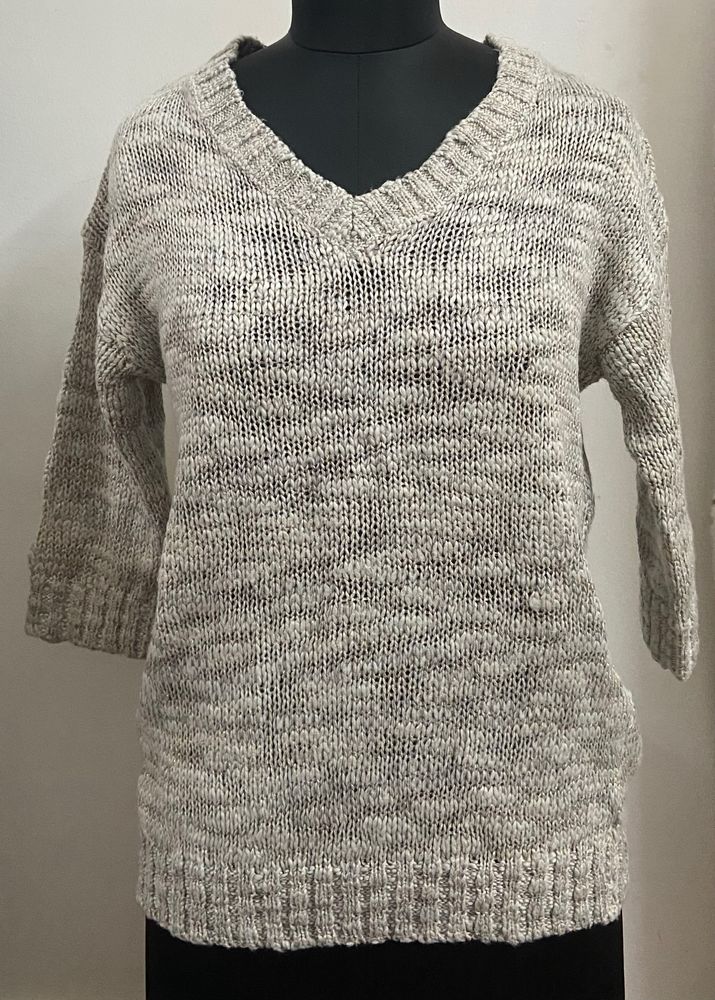 Wollen V-neck Sweater