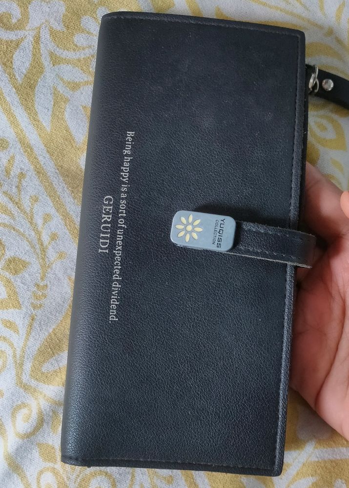 Black Wallet