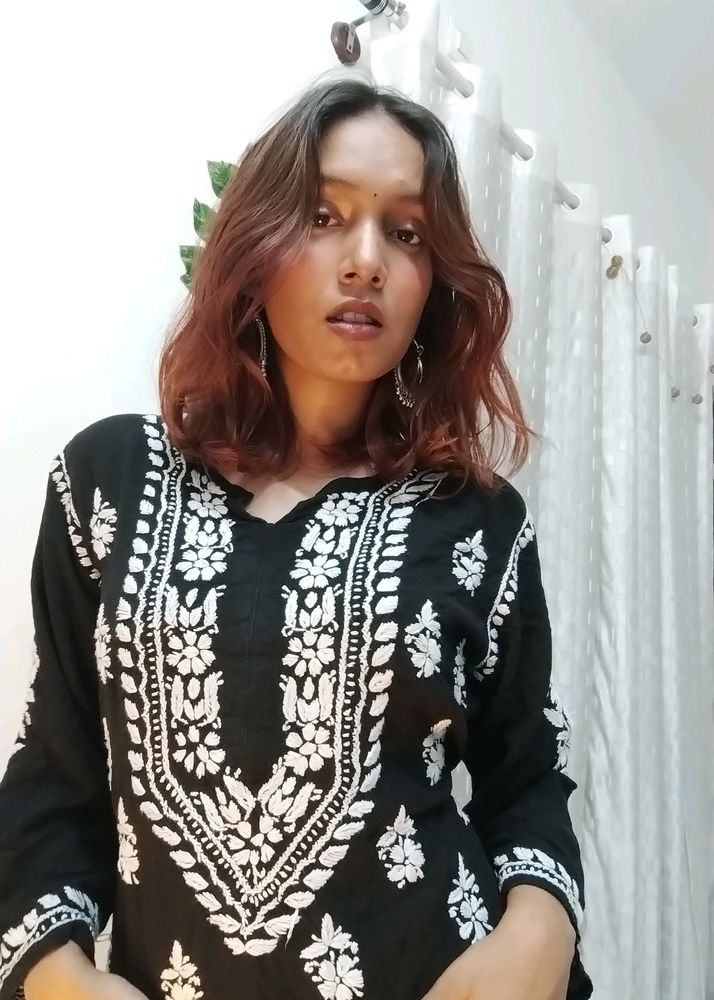 Chikankari Long Kurti