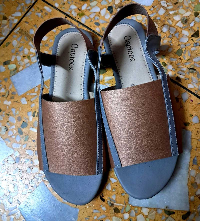 Flat Sandal