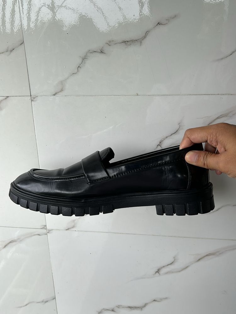 Here & Now - Black Penny Loafers (UK7) (Unisex)